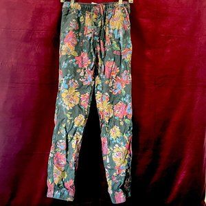 Floral 100% cotton pants by Nicole Miller, size XS